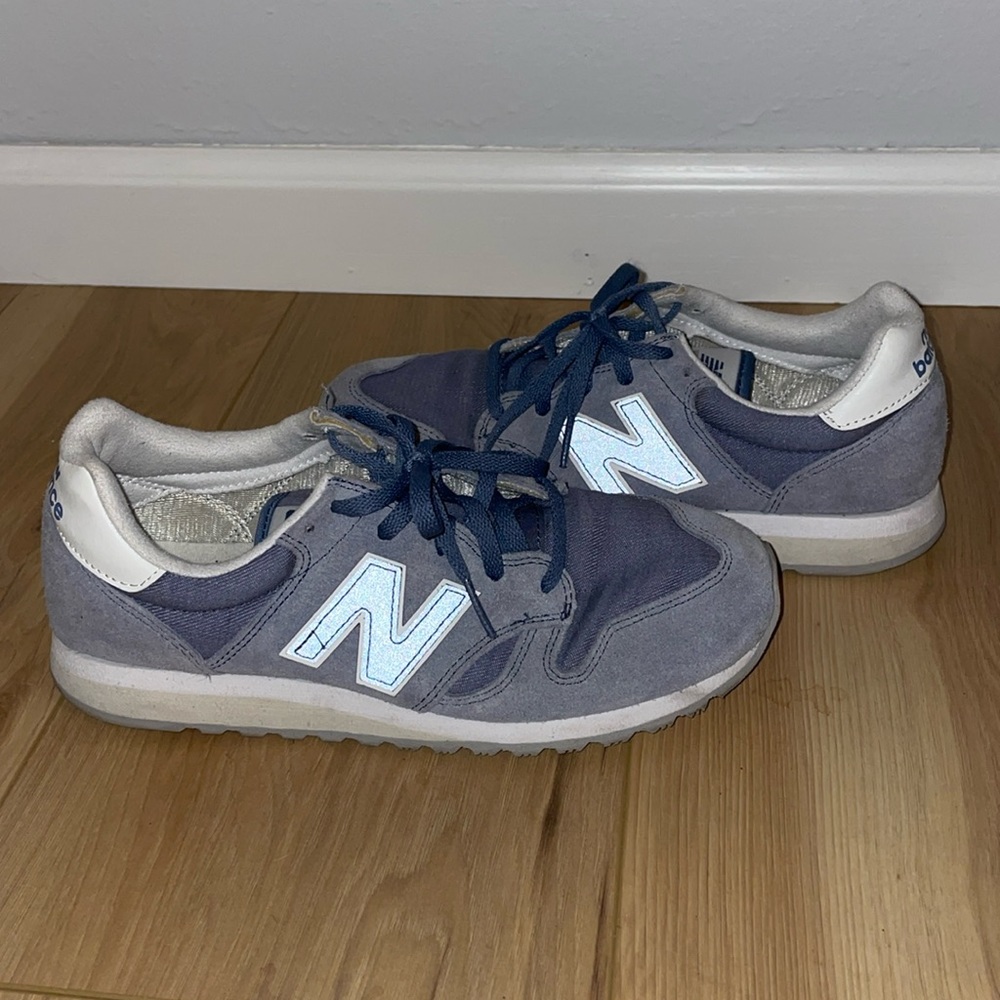 New Balance Womens 520 Blue Lace Up Running Shoes Size 7.5